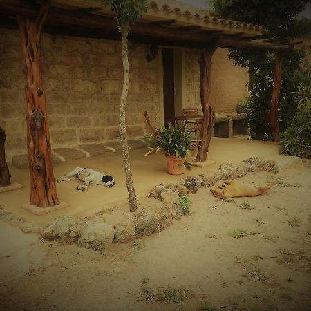 Li Casacci Bed & Breakfast Arzachena Exterior foto
