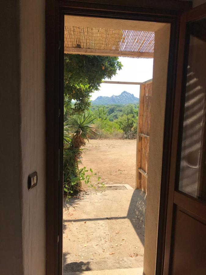 Li Casacci Bed & Breakfast Arzachena Exterior foto